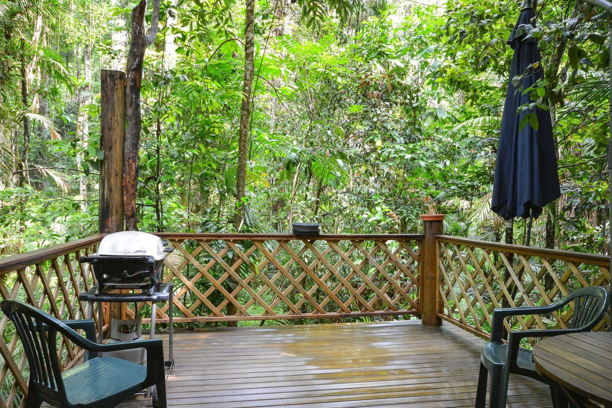 Crater Lakes Rainforest Cottages Yungaburra Exterior photo